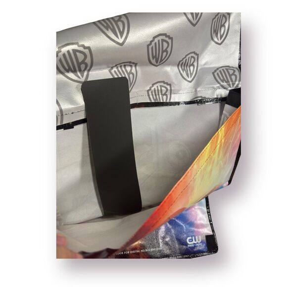 2016 Comic-Con WB DC Entertainment The Flash Promotional Backpack Swag Bag New - Picture 4 of 4